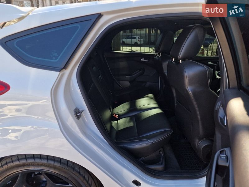 Хэтчбек Ford Focus 2013 в Одессе