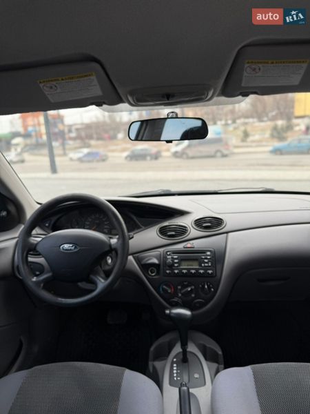 Седан Ford Focus 2003 в Днепре