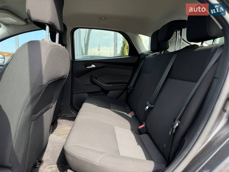 Хетчбек Ford Focus 2015 в Львові