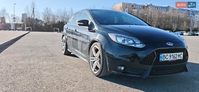 Хэтчбек Ford Focus 2013 в Львове