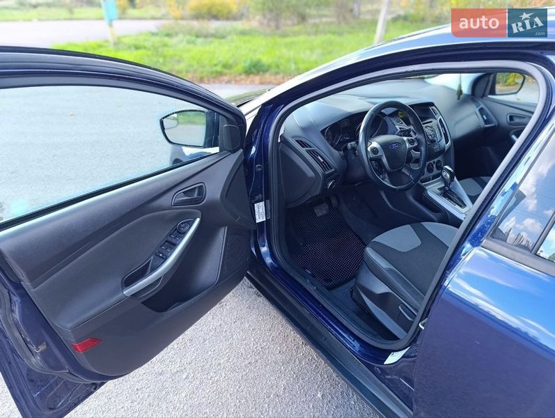 Седан Ford Focus 2011 в Каменке