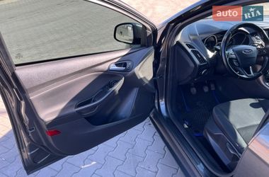 Хэтчбек Ford Focus 2017 в Житомире