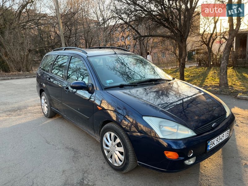 Ford Focus 2001