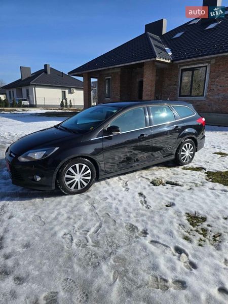 Универсал Ford Focus 2012 в Нововолынске
