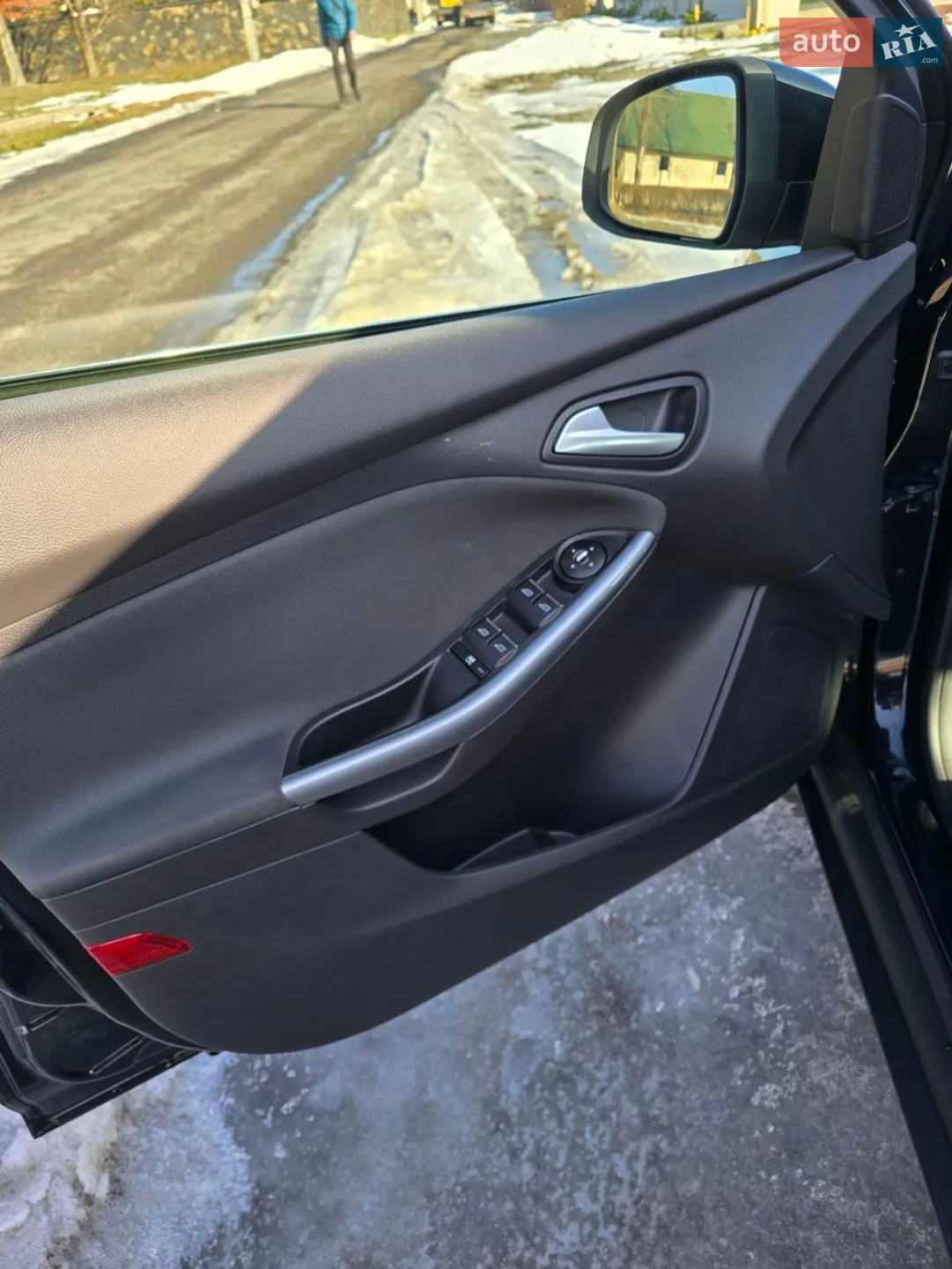 2012 Ford Focus - мініатюра 23
