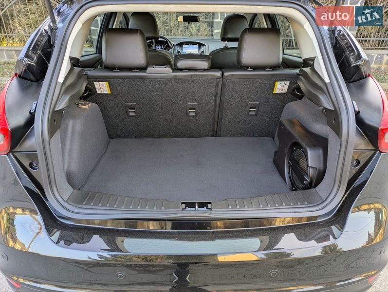 Хэтчбек Ford Focus 2016 в Луцке