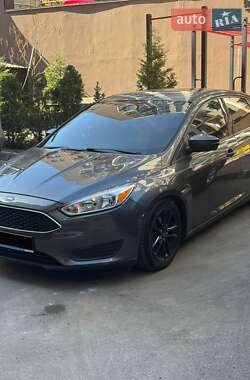 Седан Ford Focus 2016 в Киеве