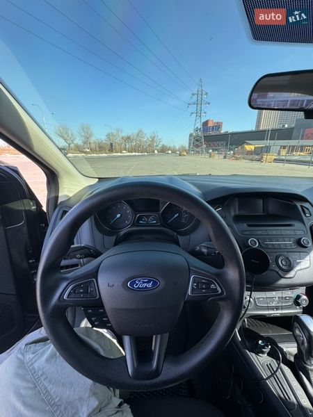 Седан Ford Focus 2016 в Києві