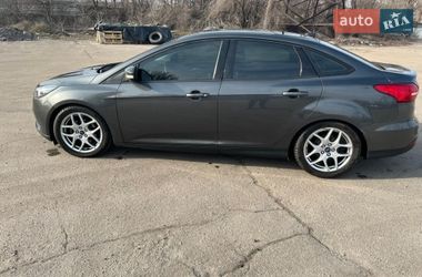 Седан Ford Focus 2016 в Запорожье