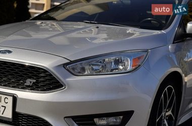 Седан Ford Focus 2015 в Черкасах