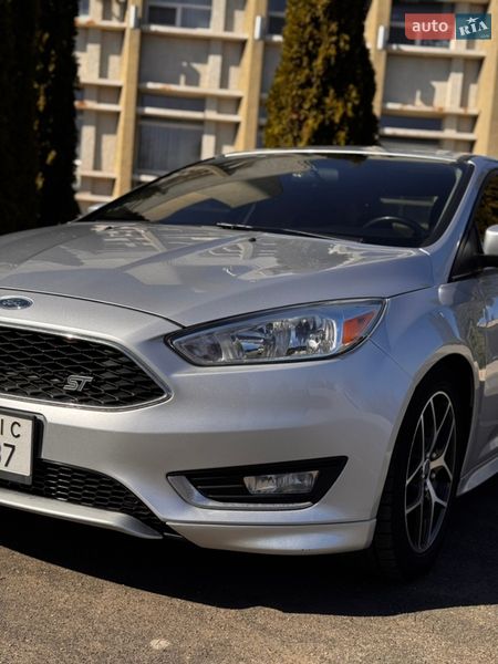 Седан Ford Focus 2015 в Черкасах фото Седан Ford Focus 2015 в Черкасах