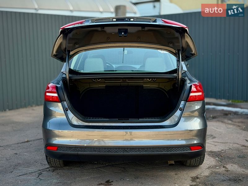 Седан Ford Focus 2014 в Киеве