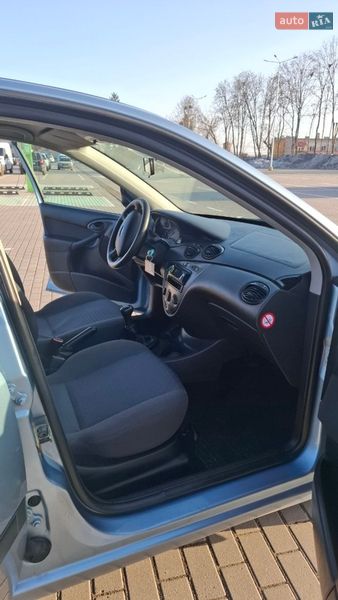 Хэтчбек Ford Focus 2004 в Тернополе