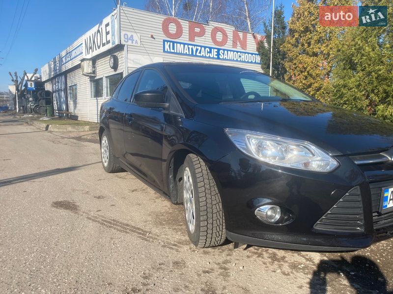 Седан Ford Focus 2012 в Львове