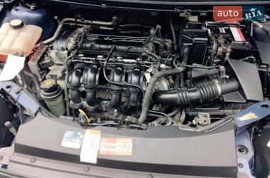 Хэтчбек Ford Focus 2006 в Пулинах