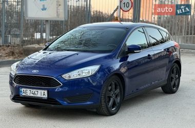 Хэтчбек Ford Focus 2016 в Днепре