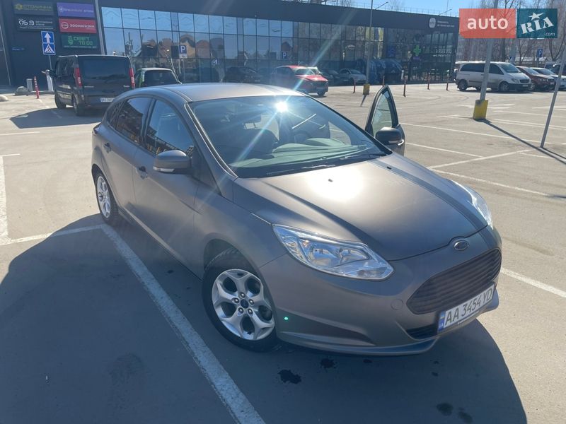 Хетчбек Ford Focus 2016 в Києві
