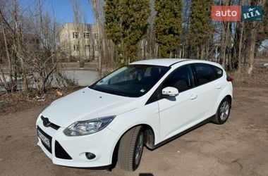 Хетчбек Ford Focus 2014 в Житомирі