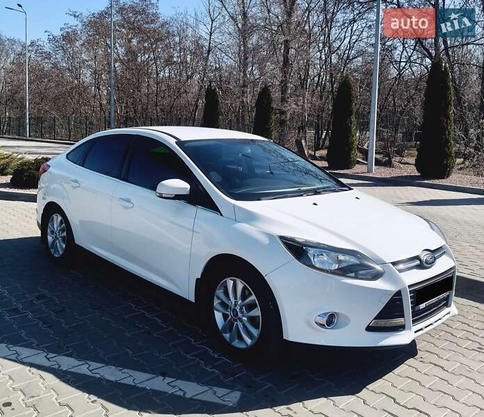 Седан Ford Focus 2013 в Кременчуці фото 4 Седан Ford Focus 2013 в Кременчуці
