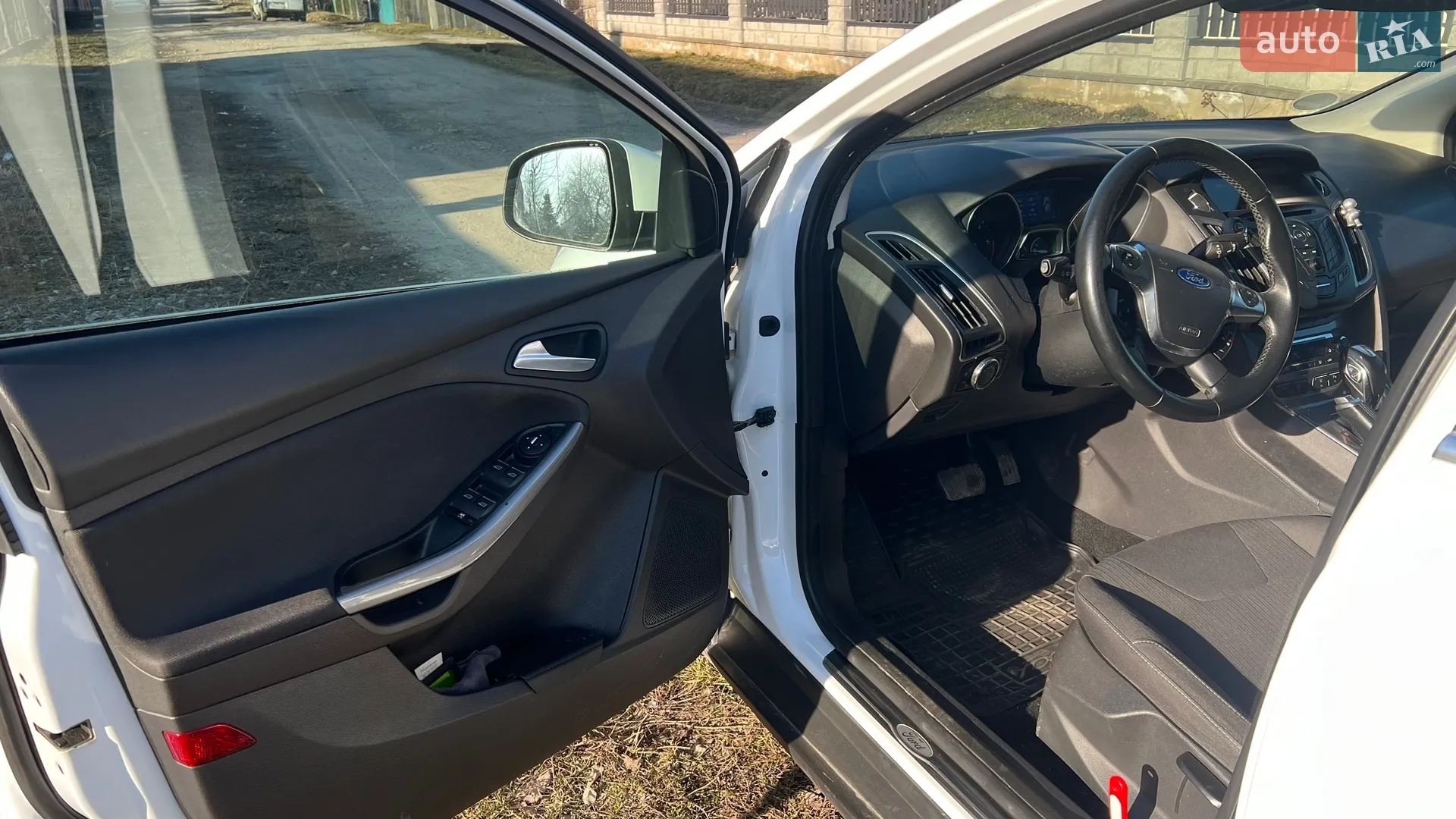 2012 Ford Focus - мініатюра 12