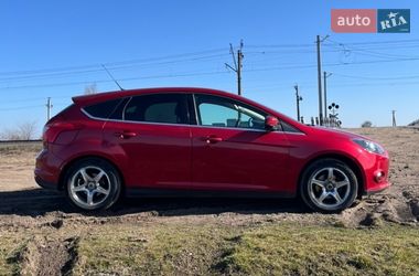 Хэтчбек Ford Focus 2012 в Запорожье