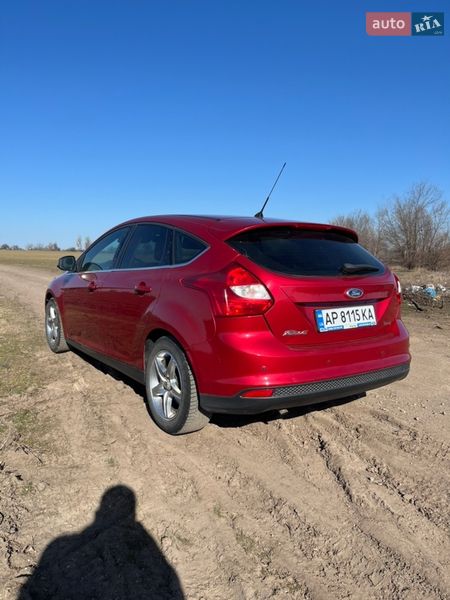 Хэтчбек Ford Focus 2012 в Запорожье