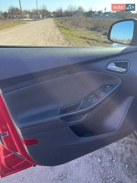 Хэтчбек Ford Focus 2012 в Запорожье