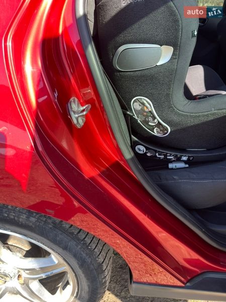 Хэтчбек Ford Focus 2012 в Запорожье