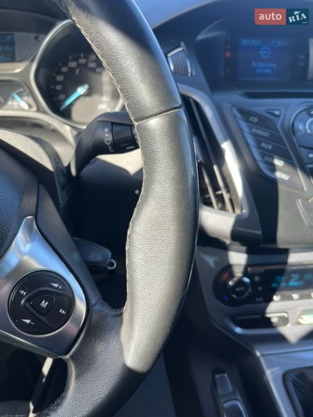 Хэтчбек Ford Focus 2012 в Запорожье