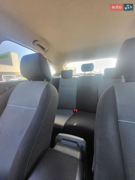 Хэтчбек Ford Focus 2011 в Киеве