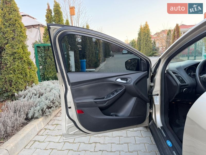 Седан Ford Focus 2017 в Одессе