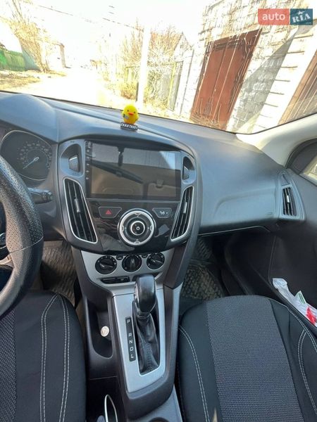 Хэтчбек Ford Focus 2011 в Днепре