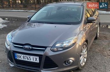 Универсал Ford Focus 2012 в Сарнах