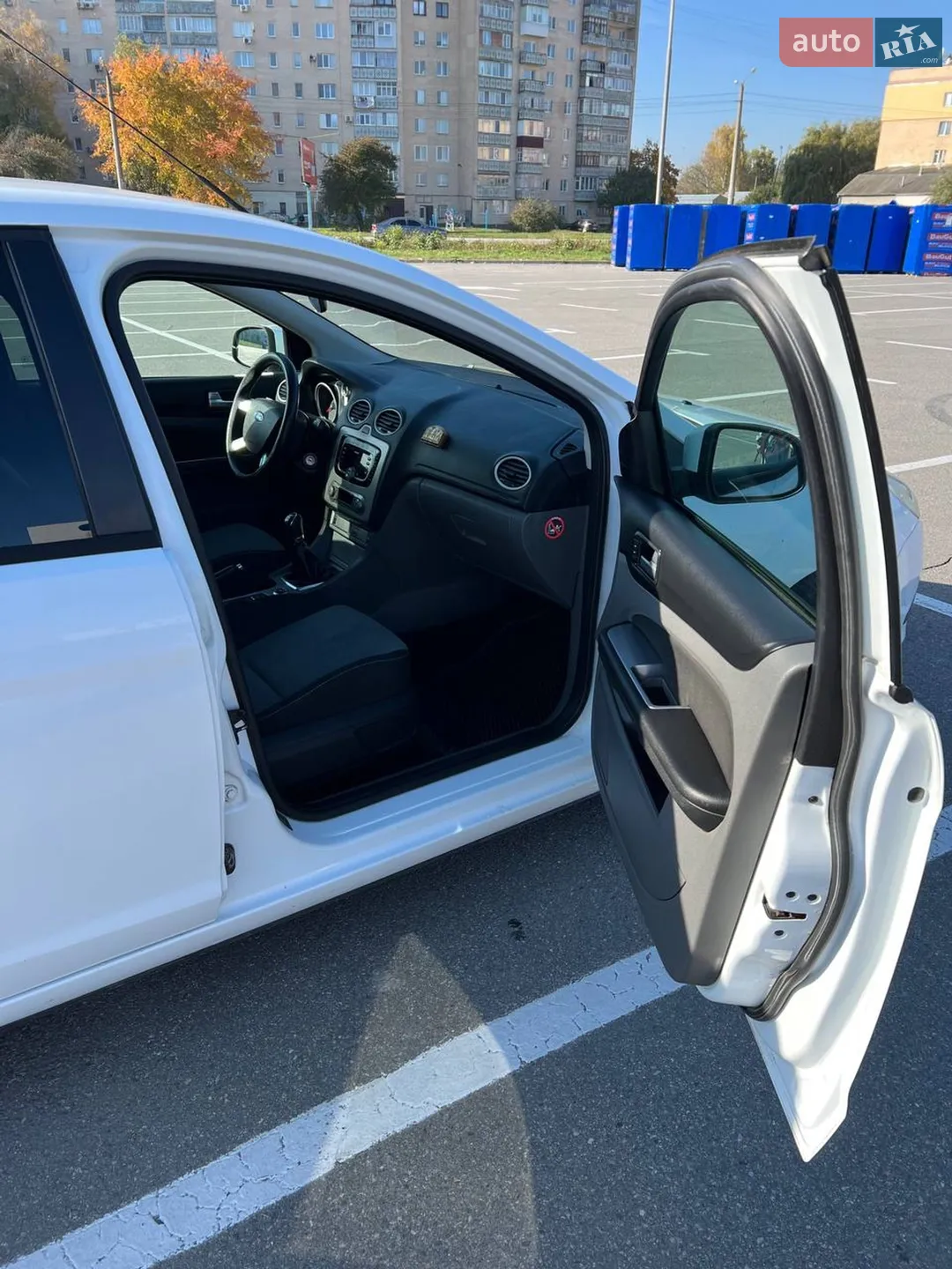 2010 Ford Focus - мініатюра 12