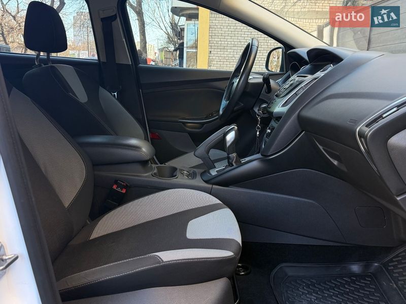 Хэтчбек Ford Focus 2013 в Николаеве