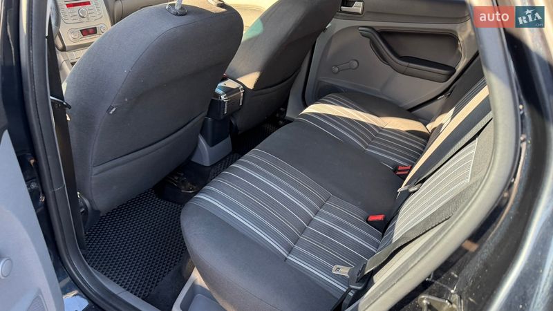 Седан Ford Focus 2008 в Полтаве