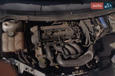Хэтчбек Ford Focus 2011 в Киеве