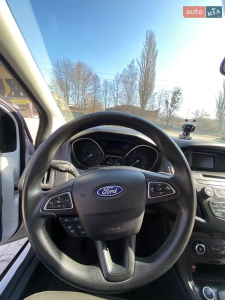 Седан Ford Focus 2015 в Львове