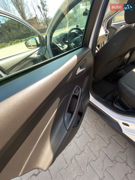 Седан Ford Focus 2015 в Львове