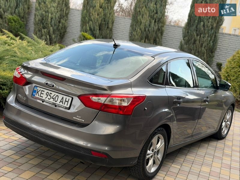 Седан Ford Focus 2014 в Дніпрі