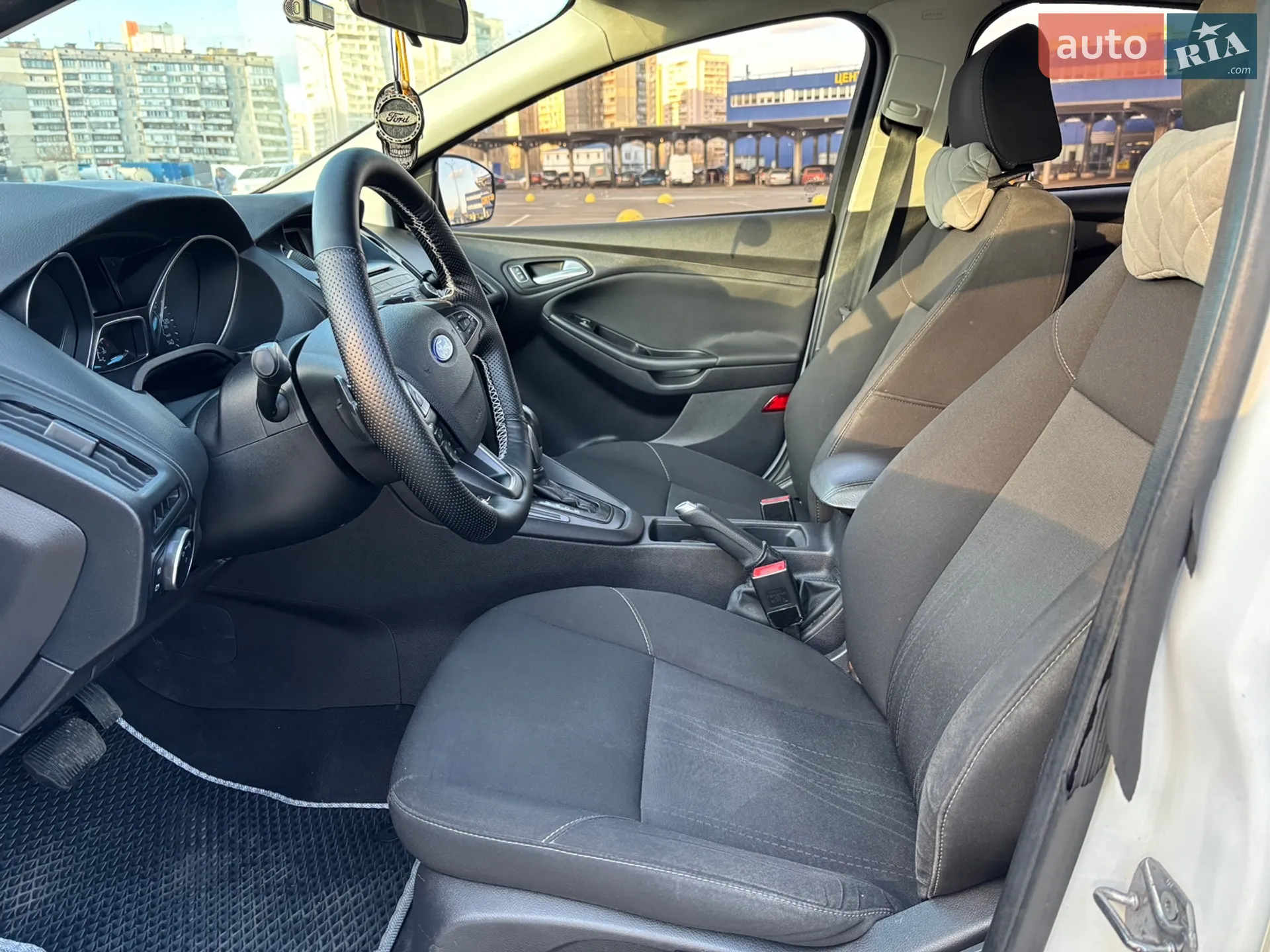 2015 Ford Focus - мініатюра 11