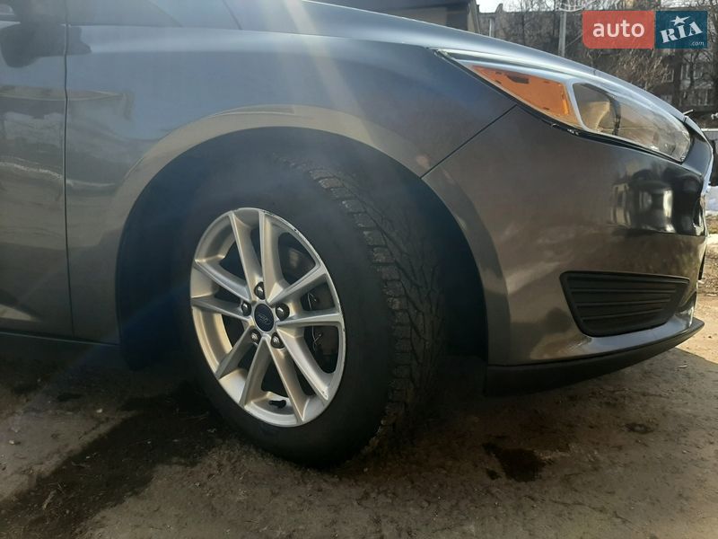 Седан Ford Focus 2015 в Конотопе