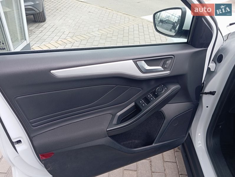 Хэтчбек Ford Focus 2020 в Киеве