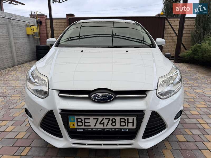 Хетчбек Ford Focus 2013 в Дніпрі