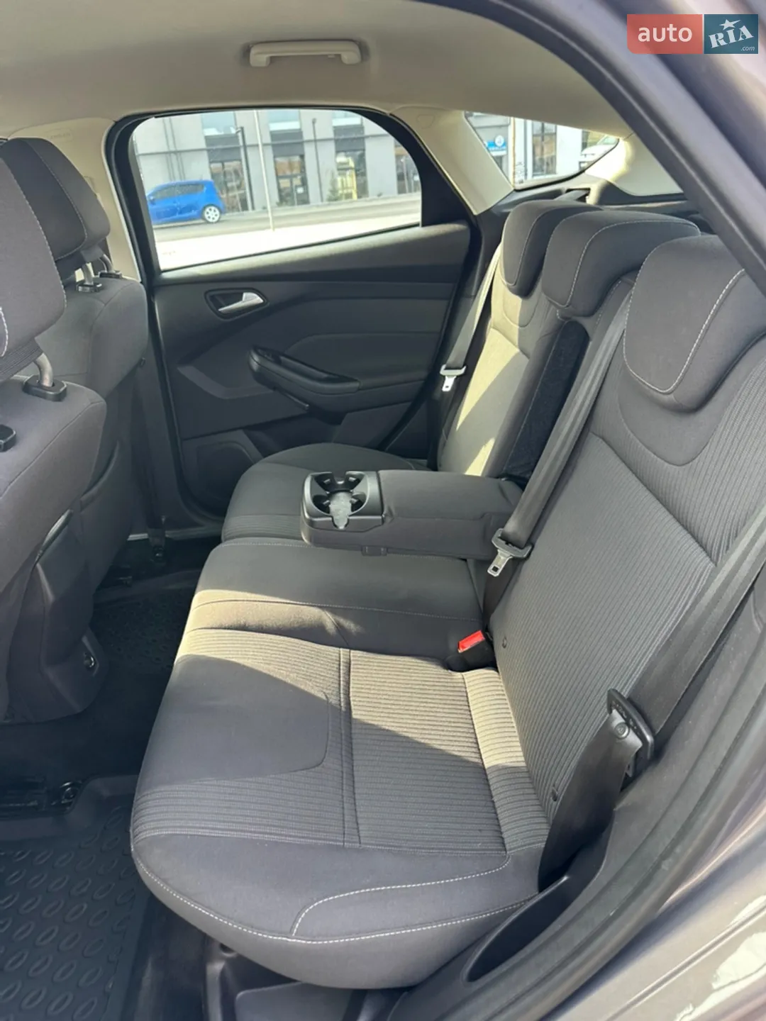 2012 Ford Focus - мініатюра 38