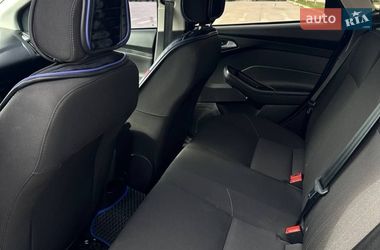 Седан Ford Focus 2017 в Днепре