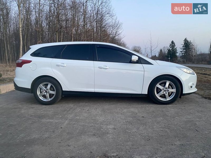 Универсал Ford Focus 2012 в Красилове