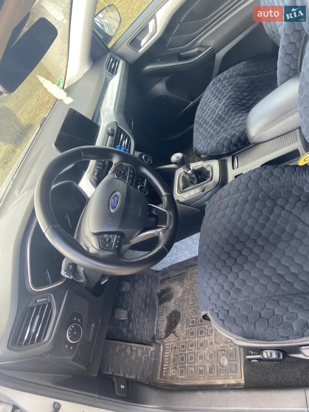 2019 Ford Focus - мініатюра 13