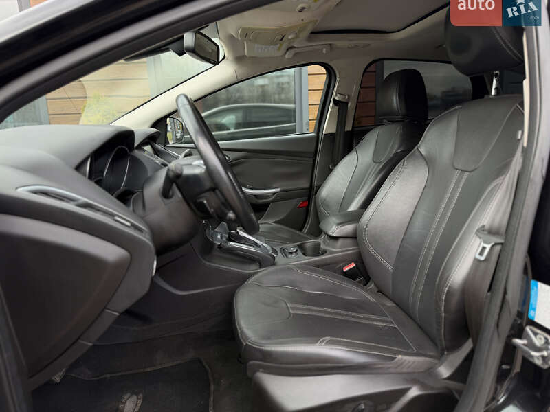 Хэтчбек Ford Focus 2012 в Шептицькому
