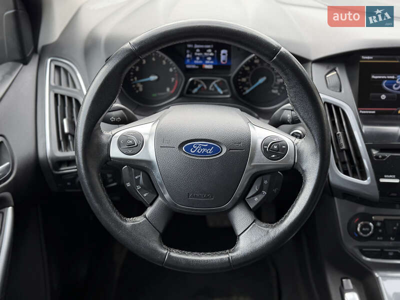 Хэтчбек Ford Focus 2012 в Шептицькому